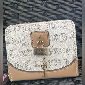 Juicy couture wallet,Juicy Couture Cream and Tan Women's Wallet